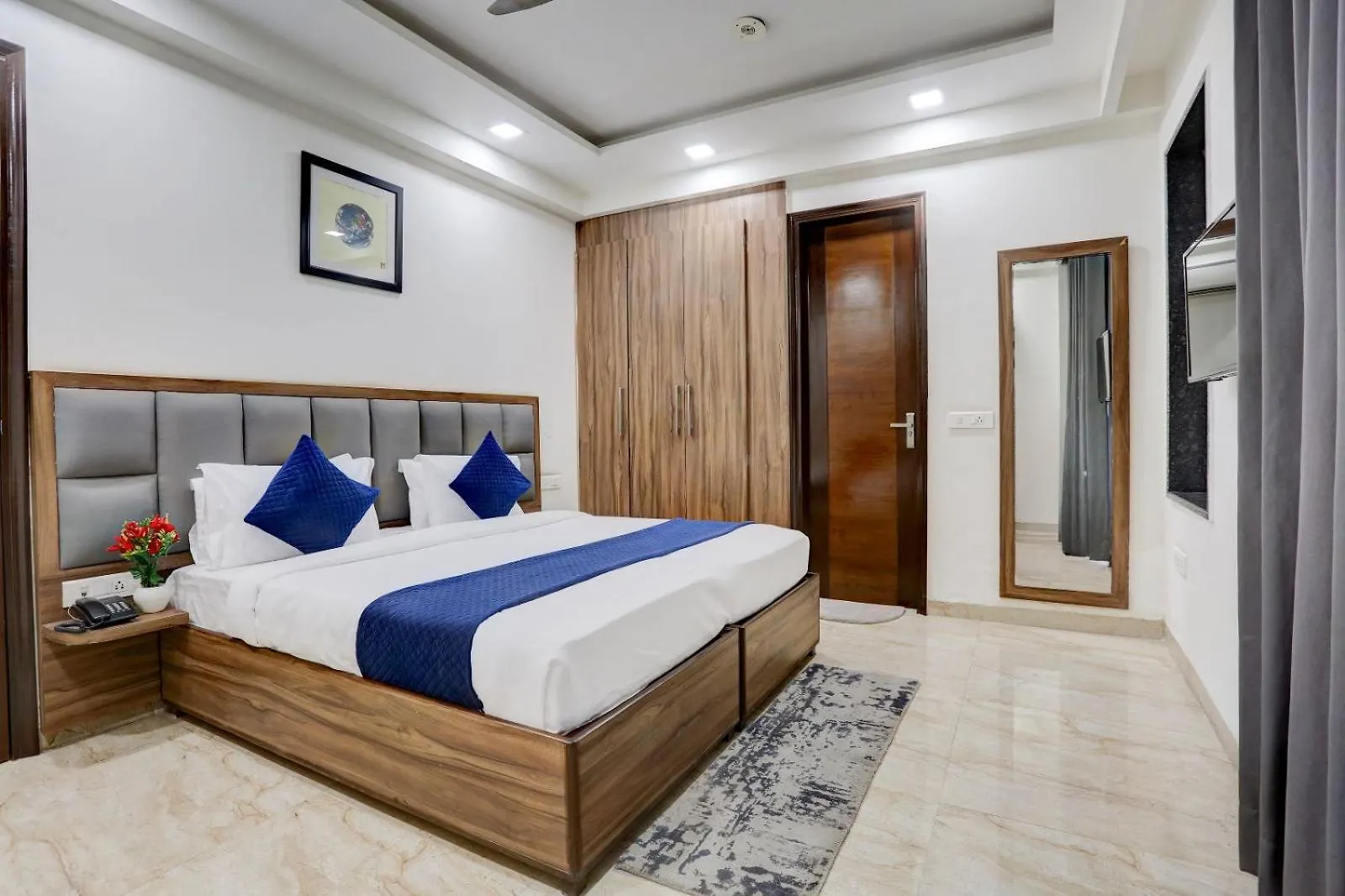 Hotel Grey Medicity Modern Rooms, Prime Location, Affordable Rates I Near Medanta Гургаон