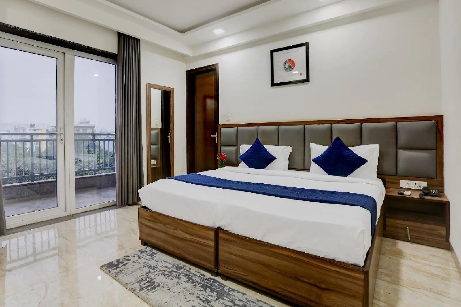 Hotel Grey Medicity Modern Rooms, Prime Location, Affordable Rates I Near Medanta Гургаон